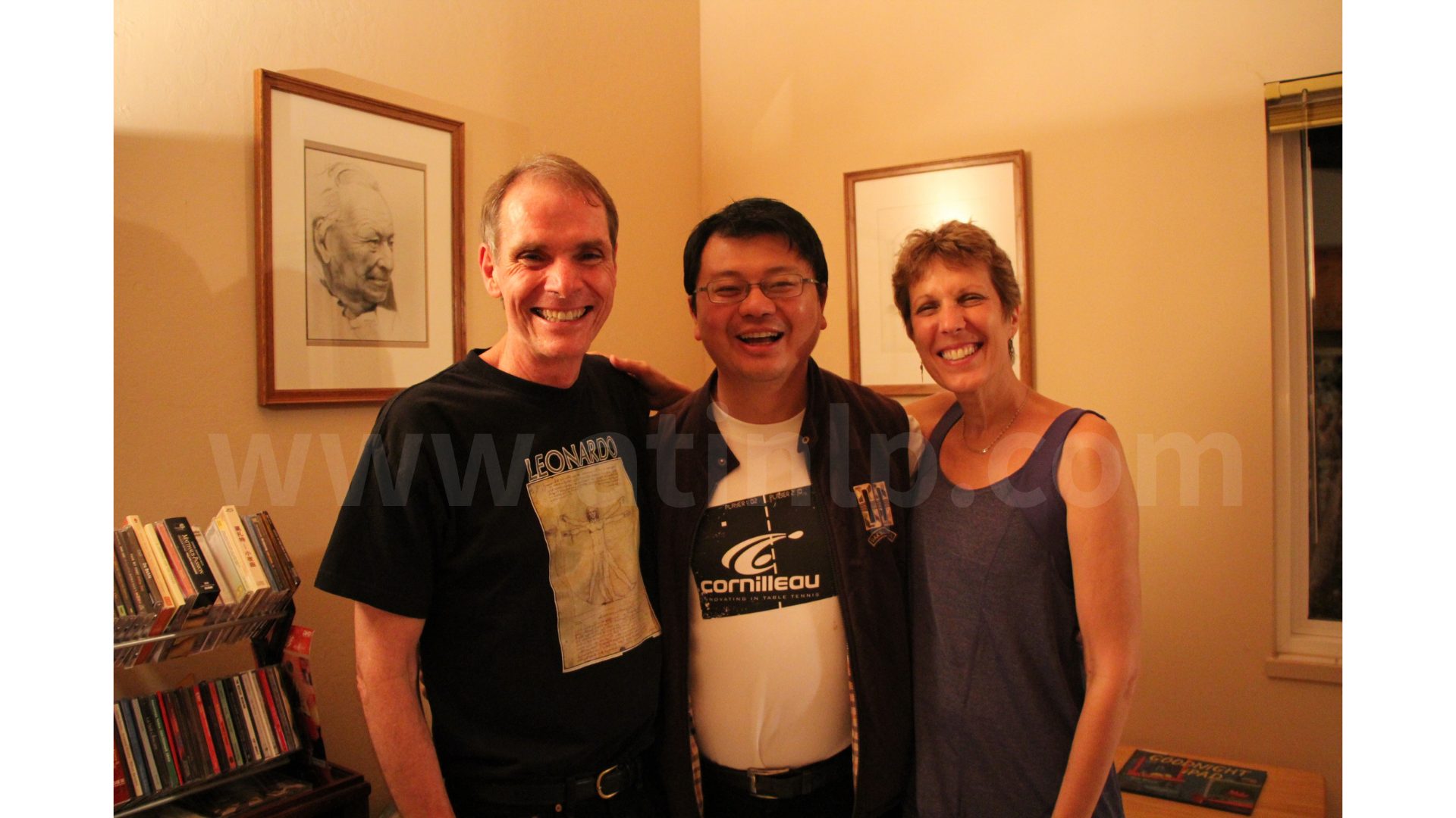 筆者賴明正博士與Robert 及其妻Deborah合影於Robert家中